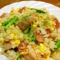 月見なっとう's cooksnap of when they made パパッと簡単♬アスパラベーコンチャーハン.