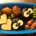 Anela777's cooksnap of when they made 簡単☆キャラ弁 まっくろくろすけ.
