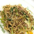 urusunu's cooksnap of when they made スタミナそぼろ焼きそば.
