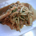 もぐもぐ1975's cooksnap of when they made いかともやしのカレー炒め.