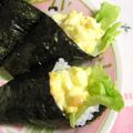 komomoもも's cooksnap of when they made 卵サンドのような手巻き寿司.