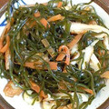 bineta's cooksnap of when they made 麺つゆで簡単♪切り昆布とちくわの煮物♪.