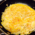マキ＠マキ's cooksnap of when they made 超簡単☆もやしだけ～の卵とじ鍋.