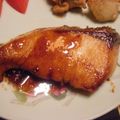 しょろん's cooksnap of when they made 家庭の味☆ほんのり甘い☆ぶりの照り焼き.