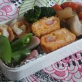 光美ママ's cooksnap of when they made お弁当に☆スナップエンドウとかまぼこ炒め.
