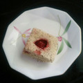 なっちゃんなす子's cooksnap of when they made ルクエde紅茶といちごジャムの蒸しケーキ.