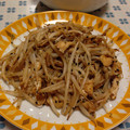 リラシャン's cooksnap of when they made もやしと油揚げの炒め物.