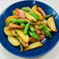 あっこ姉's cooksnap of when they made 新じゃがとスナップえんどうのコンソメ炒め.