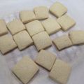 祢雨＋'s cooksnap of when they made 材料３つ♪さくさく軽い簡単クッキー.