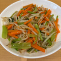 ママメイン！時々子供's cooksnap of when they made もやしと人参と小松菜の簡単ナムル.