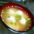 crystaI's cooksnap of when they made *鶏だんごとほうれん草の味噌汁.