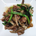 ちゃぴこ222's cooksnap of when they made 豚肉とほうれん草と舞茸のオイスター炒め♡.