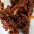 ゆったんえみたんママ's cooksnap of when they made 牛肉としめじのケチャソース炒め.