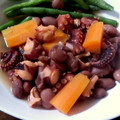 トクライ's cooksnap of when they made タコと豆の煮込み.