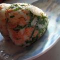 8itao8's cooksnap of when they made ◎大葉と鮭のごまおにぎり.