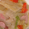 moyujun's cooksnap of when they made お魚ソーセージと白菜の豆乳クリーム煮.