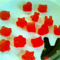 くろんぼぺんぎん's cooksnap of when they made 簡単あま〜いグミ♥︎.
