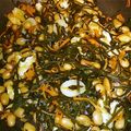 ひぃくんさっち's cooksnap of when they made おかず感たっぷりの切り昆布と鶏肉の煮物.