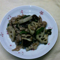 りょうべい's cooksnap of when they made 豚肉とレンコンの柚子胡椒炒め.