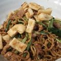 boyTwins's cooksnap of when they made 京壬生菜とお揚げの焼きそば.