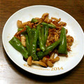 ☆くるる☆'s cooksnap of when they made ししとうと白舞茸の麺つゆバター炒め.