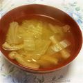 みやっちの母さん's cooksnap of when they made シンプル！白菜と油揚げの味噌汁.