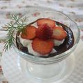 スタイリッシュママ's cooksnap of when they made 簡単♡少ない苺でお花の飾り切り✤.