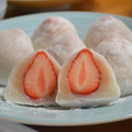 ちひろchihiro's cooksnap of when they made 父直伝☆　切り餅を使って　いちご大福♫♬.