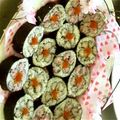 michygel's cooksnap of when they made お花の巻き寿司.