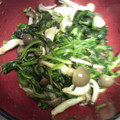 はぐこ☆'s cooksnap of when they made ホウレン草とエノキ茸のさっぱり和え.