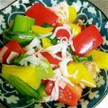 tacuba's cooksnap of when they made チンゲン菜とパプリカとカニかま♪.