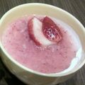 ゆであずきまめ's cooksnap of when they made 卵白救済☆ふわふわメレンゲでいちごムース.