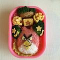 yu ima ma's cooksnap of when they made 簡単キャラ弁☆アングリーバード①レッド.