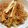 えびにゃんたろぅ's cooksnap of when they made 運動会遠足弁当行楽に♪鮭舞茸炊き込みご飯.