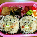 めぐ☆3児mam's cooksnap of when they made 運動会・行楽くまさんの海苔巻き　キャラ弁.