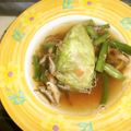 toshiebaba's cooksnap of when they made お手軽ロールレタスと茸の食べるスープ.