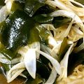 金時ちゃん's cooksnap of when they made とまと・わかめ・新玉のサラダ.