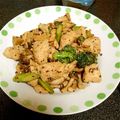 神無月のれな嬢's cooksnap of when they made 塩麹で柔らか♡鶏肉の粒マスタードマヨ炒め.