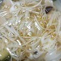 アクィ♡'s cooksnap of when they made 簡単鍋で煮るだけ！水餃子の鶏ガラスープ.