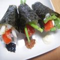 jungohan's cooksnap of when they made サーモンづくしの手巻き寿司.