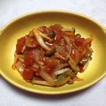 ひろ〜ん's cooksnap of when they made 簡単♡ハマチとキノコのトマト煮込み.