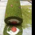 気まぐれノンノン's cooksnap of when they made ひな祭りカラー♪苺と桜の抹茶ロールケーキ.