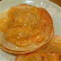 ままきの's cooksnap of when they made 餃子の皮でアップルパイ風♡.