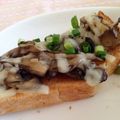 canmore119's cooksnap of when they made 味噌でしめじチーズトースト.