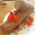wave∞'s cooksnap of when they made 簡単可愛い！ビスケットでブッシュドノエル.