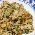 springsunny's cooksnap of when they made 息子も絶賛♪春菊たっぷりガリバタ炒飯♡.