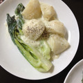ポメちょん's cooksnap of when they made 簡単・青梗菜とかぶのとろ～り牛乳煮.