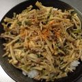 ハムッチョ's cooksnap of when they made 簡単ランチ！えのきのそぼろ丼.