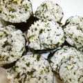 ❀あおい❀'s cooksnap of when they made おにぎりより簡単かも。のりまきで可愛く。.