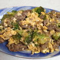 まみぺこママ's cooksnap of when they made 牛肉とﾌﾞﾛｯｺﾘｰの卵炒め.